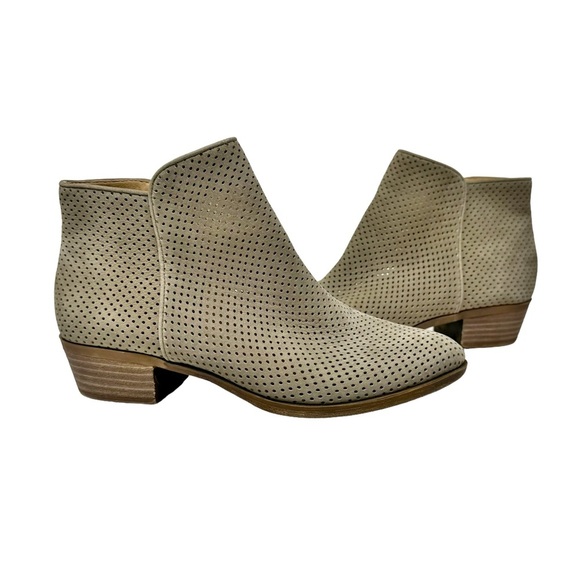 Lucky Brand Breona Tan Suede Laser Cut Booties Size 8 - Picture 8 of 8